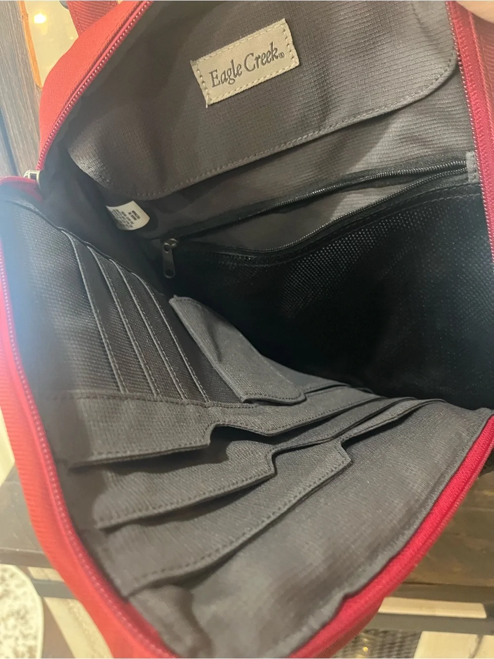 Eagle Creek easy durable convenience